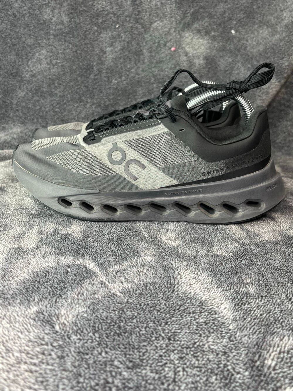 On Running Cloudsurfer Women's Size 8 Black / Magnet Running Shoes